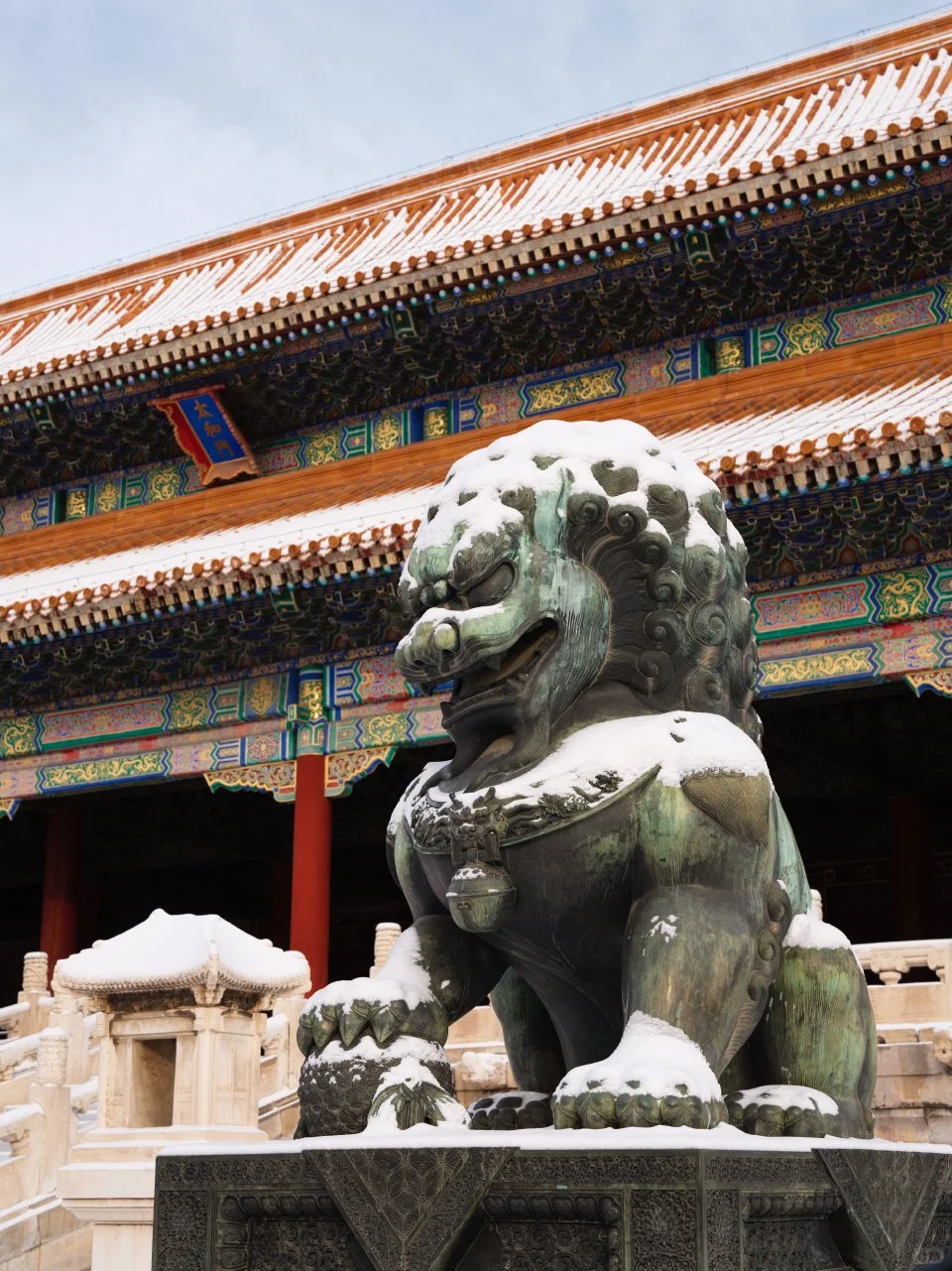 终于等到李现拍摄的雪后故宫，手机壁纸来啦