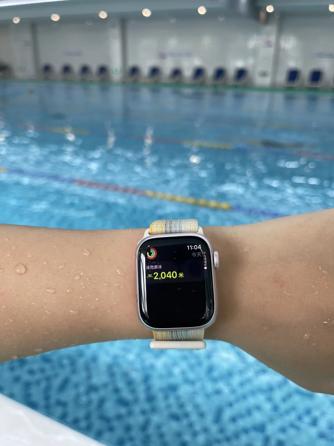 蛙泳女孩，开心就好！！！