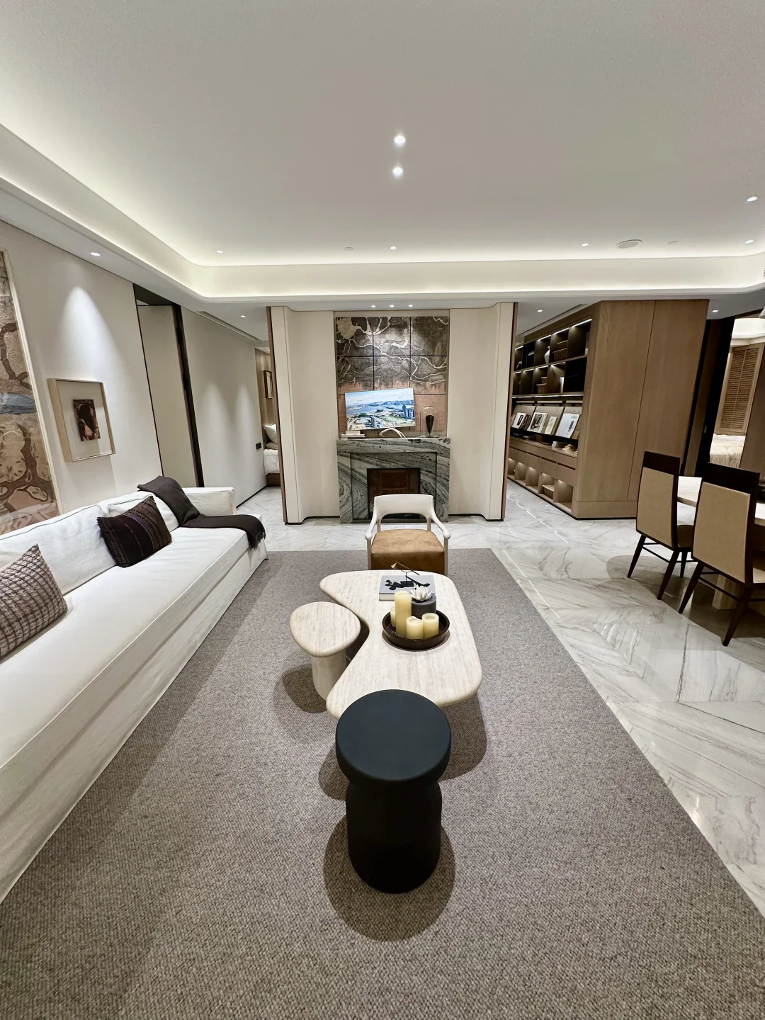 关于我和少妇的故事