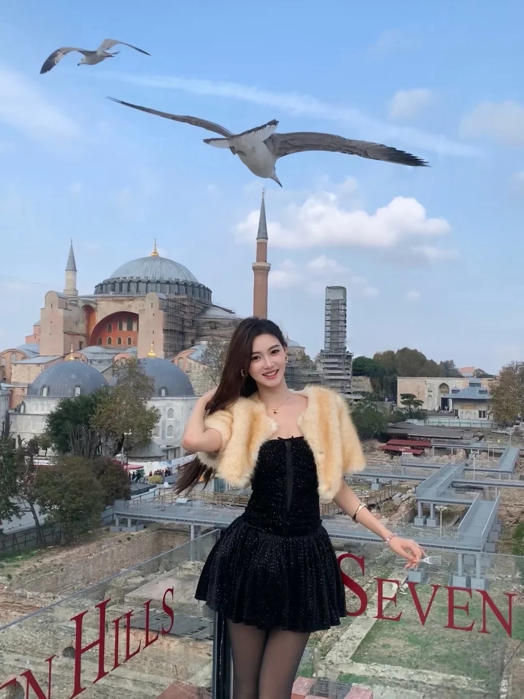 金佳悦丝袜美腿