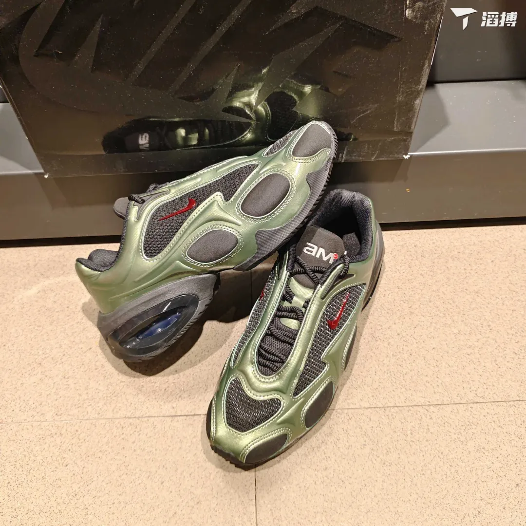 耐克女款运动鞋、复古风潮来袭！