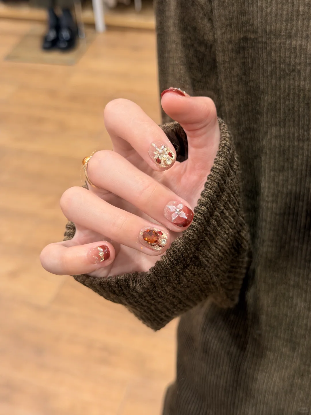 盛开红色玫瑰🌹精致女人味短甲