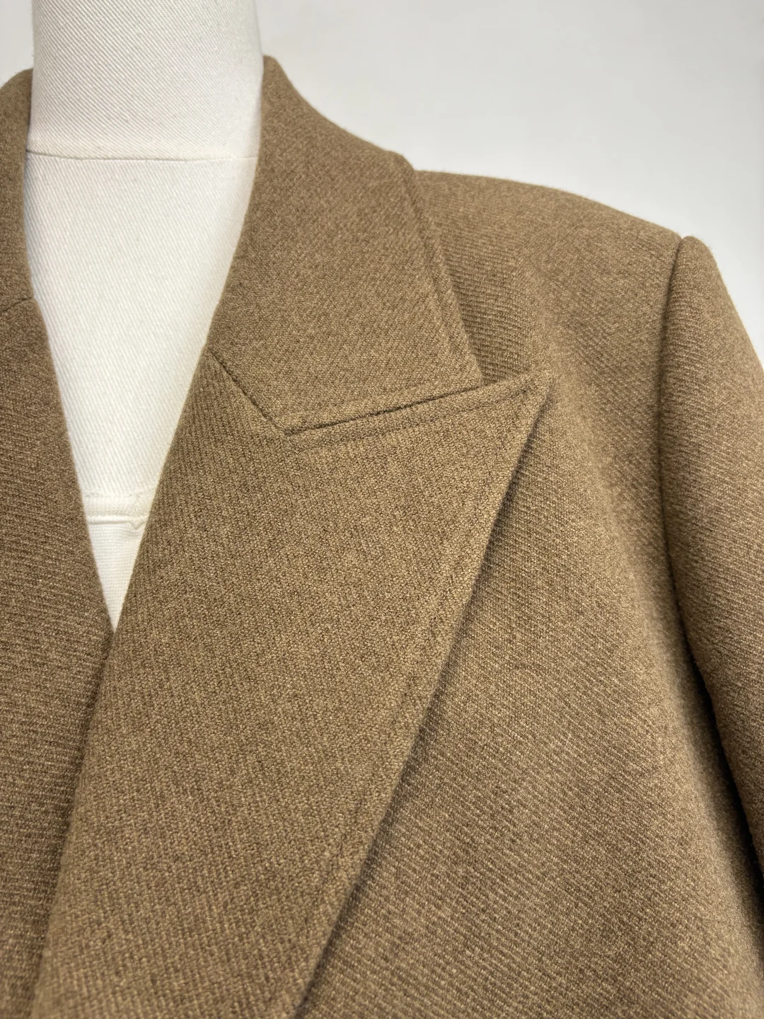 捡漏！大厂版衣，复古小众休闲大衣外套新款女