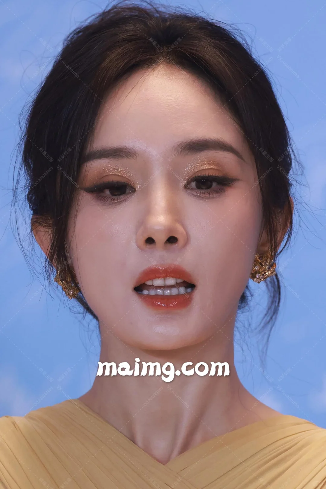 杨幂最新红毯怼脸生图