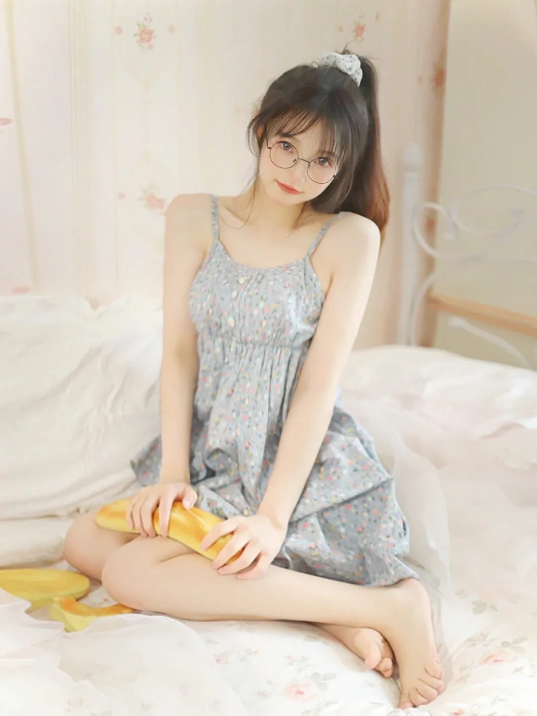 面包与少女｜日系居家纯欲写真