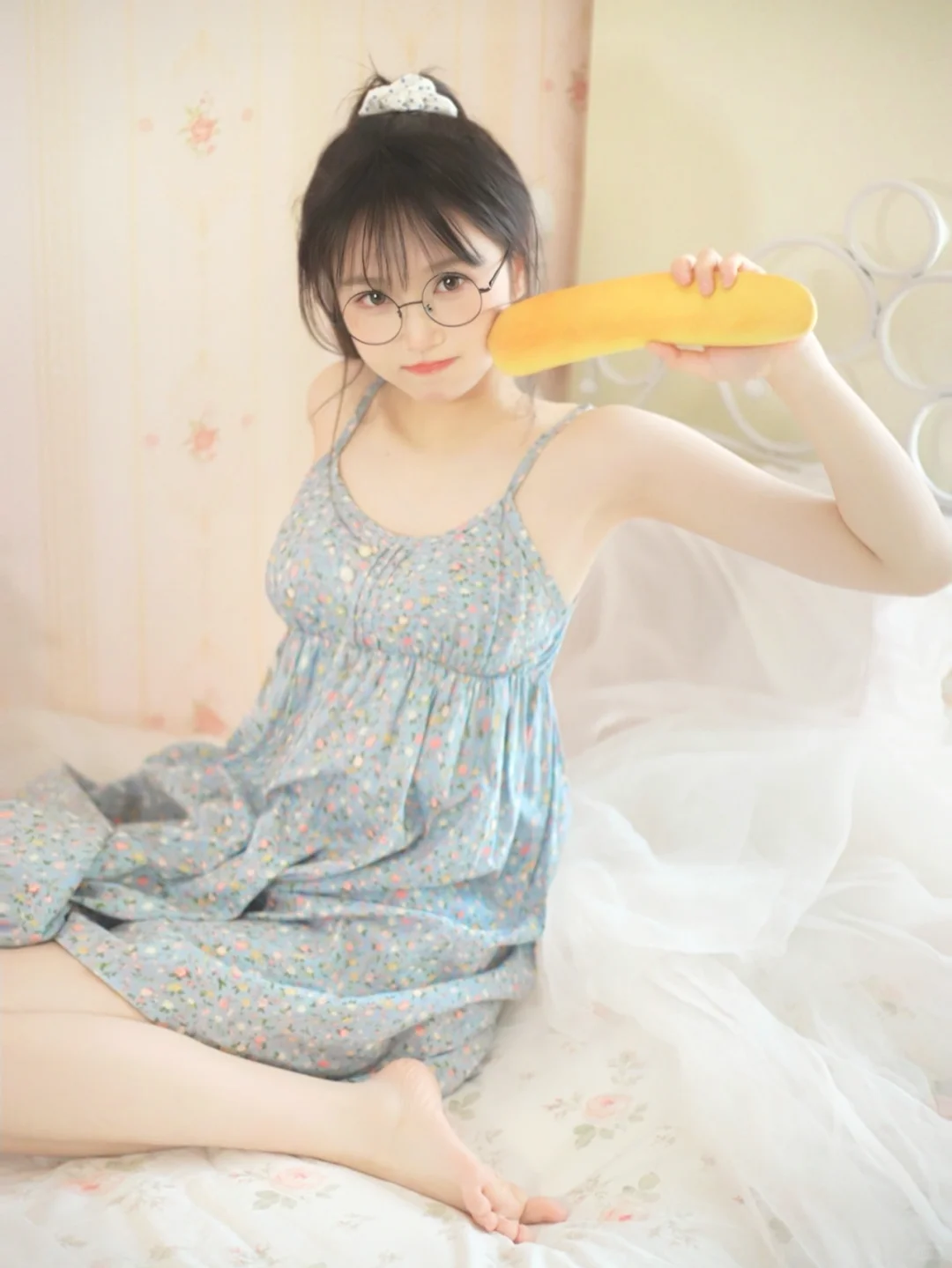 面包与少女｜日系居家纯欲写真