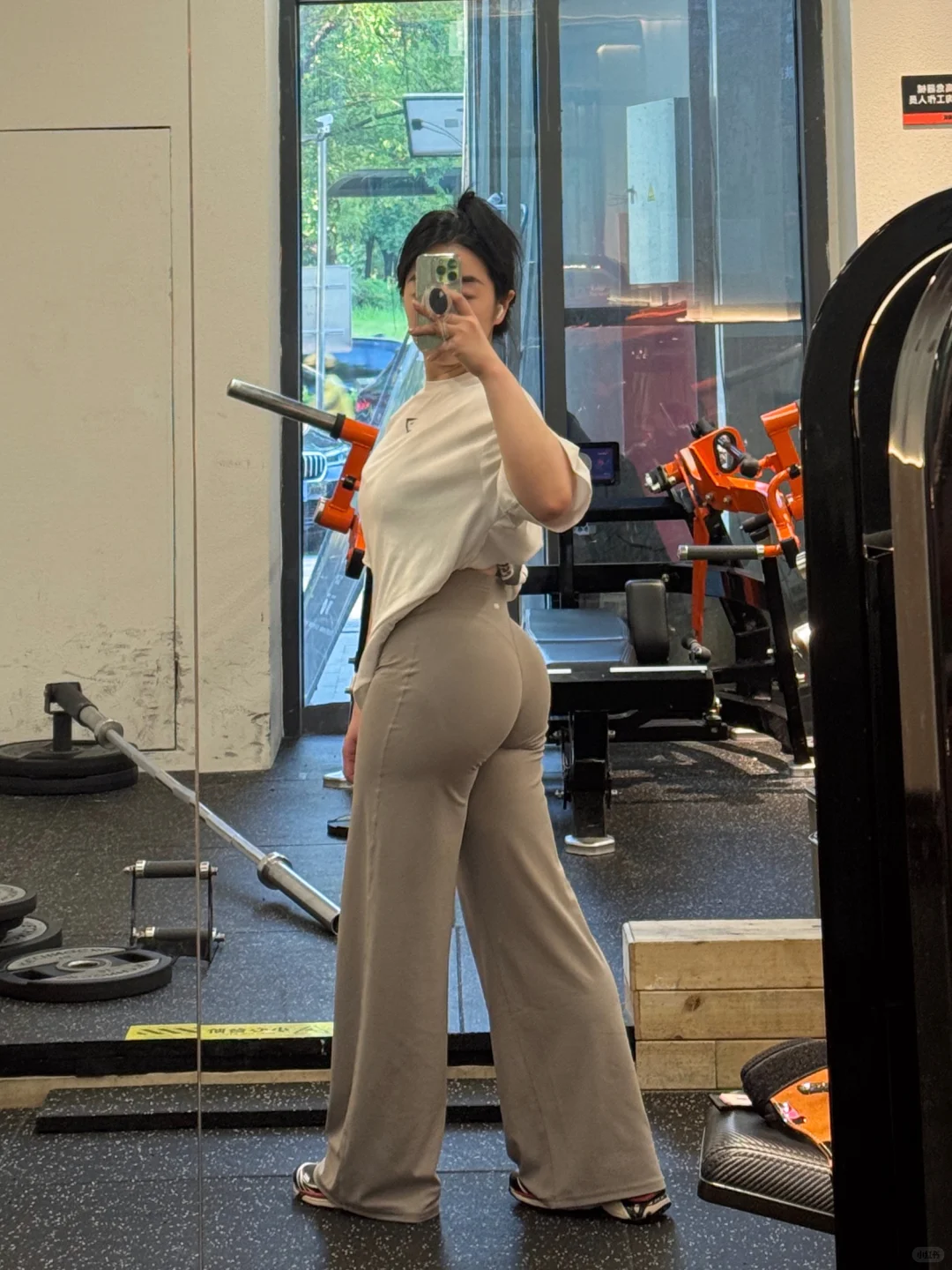 我是真的把softmotion直筒裤焊在身上了