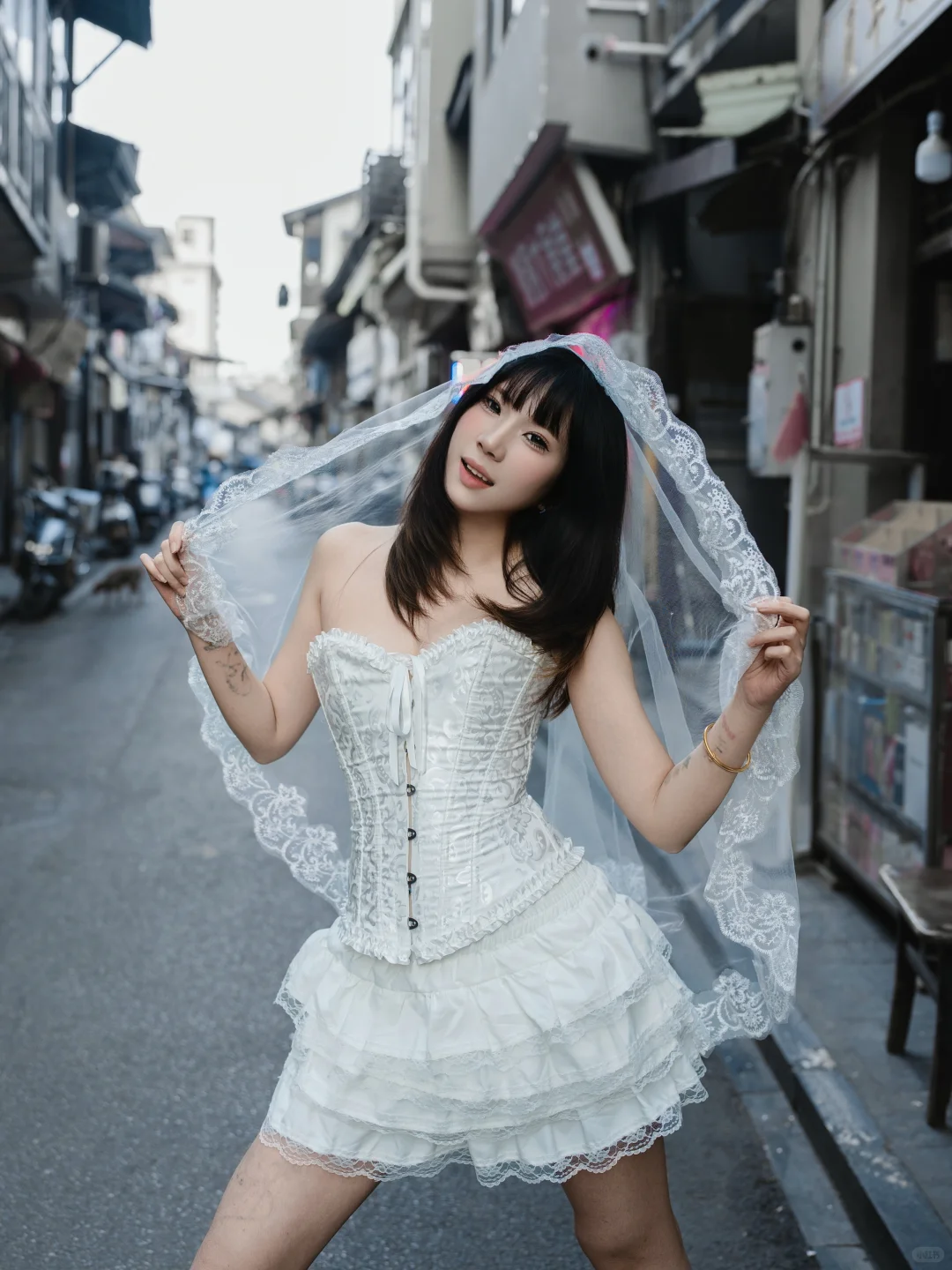 🖤呐～你说是出门炸街还是回家弹钢琴？