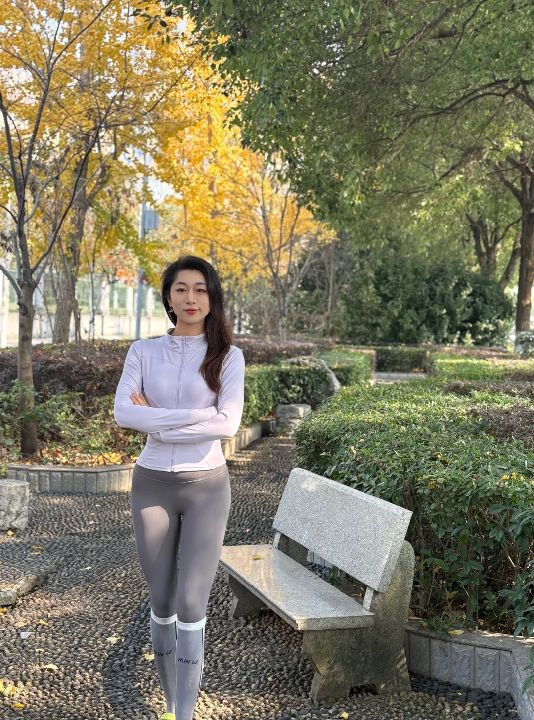 这条瑜伽服也太好看了吧！