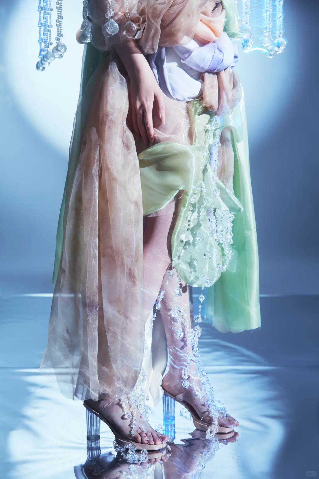 留学服装作品集！蓝光氛围感直接戳院校审美