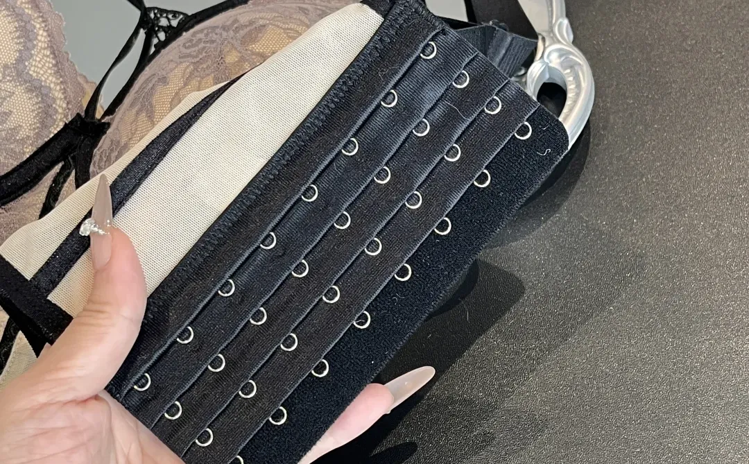 我去…我被这件内衣迷住了双眼！