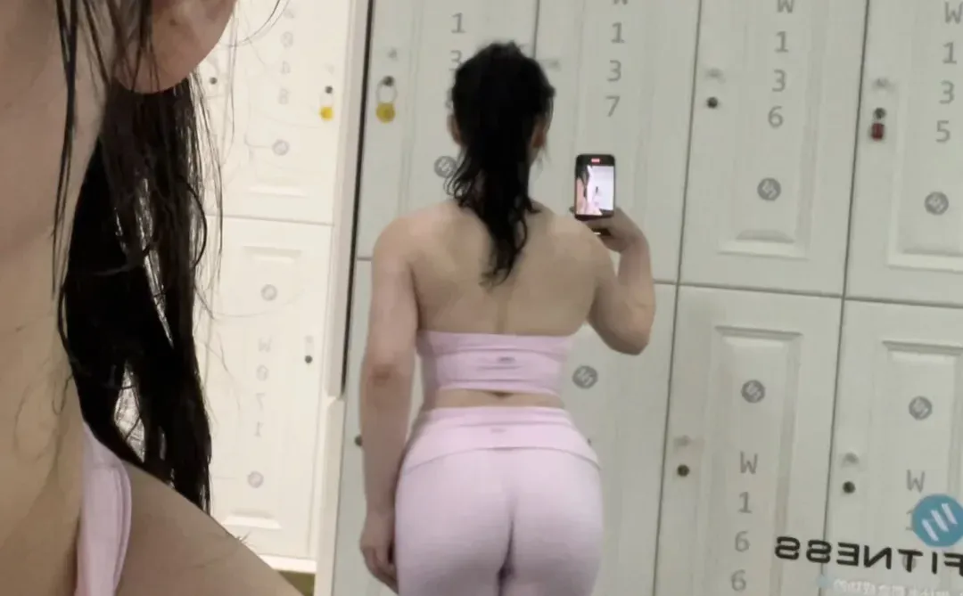 阔腿瑜伽裤，很权威了