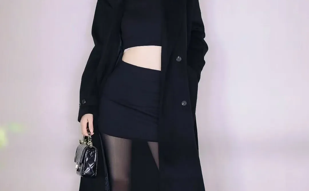 X｜优雅与性感并存