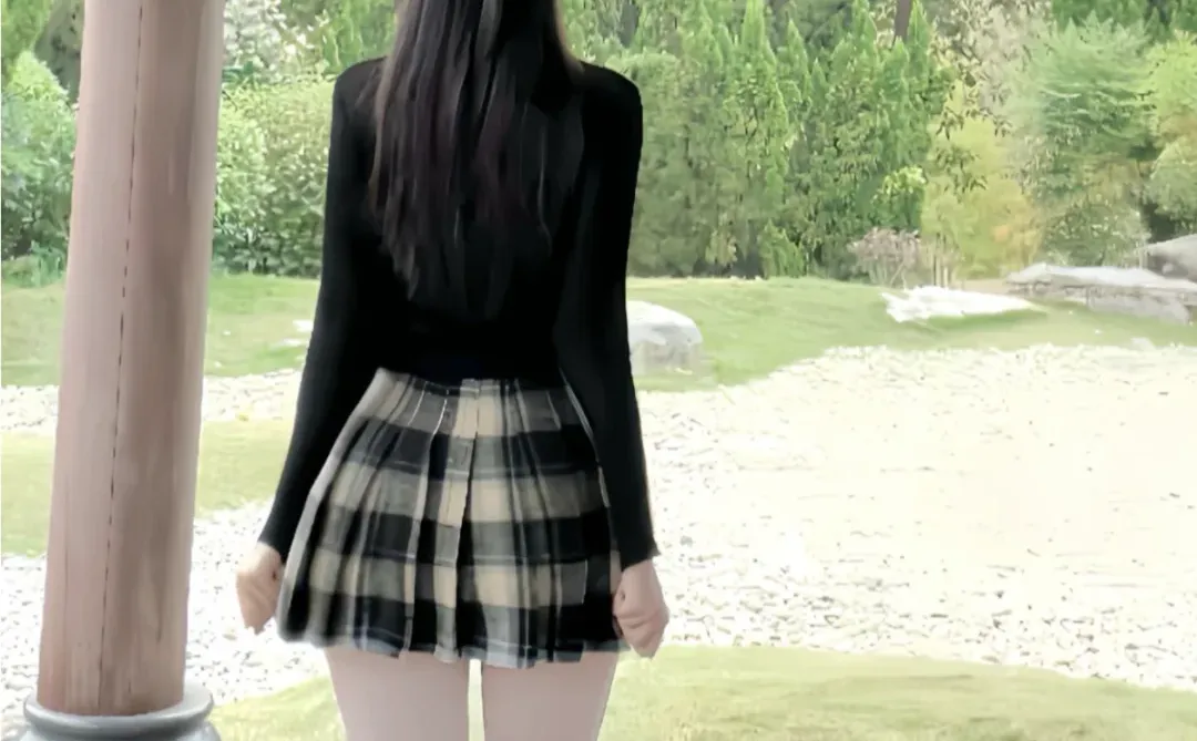 穿白丝果然显胖还是不穿好