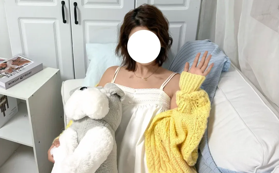 黄色开衫是纯欲战袍！