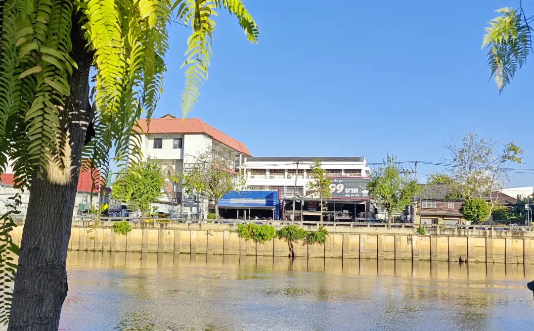 给人介绍朋友的本质是积累信用资产