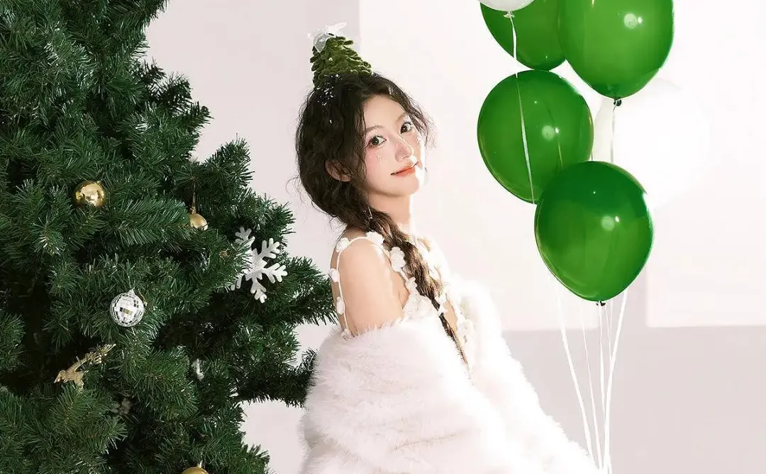 韩系白色圣诞写真🎄冬日糯叽叽的圣诞少女