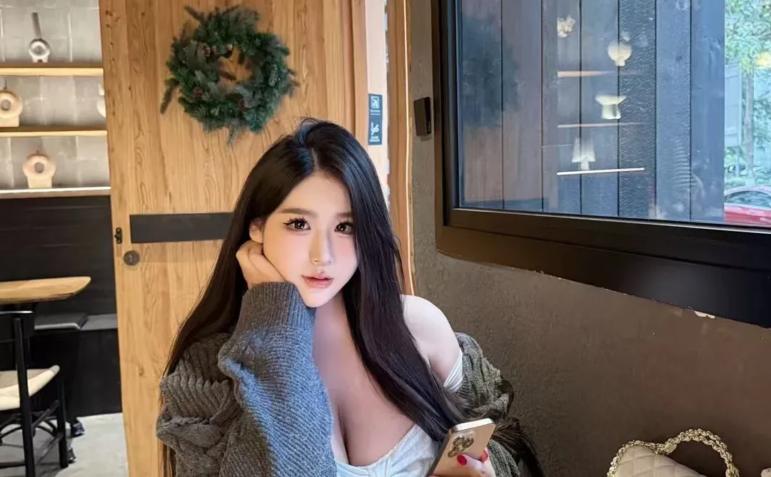 宁波陪拍｜御姐的身材甜妹的脸