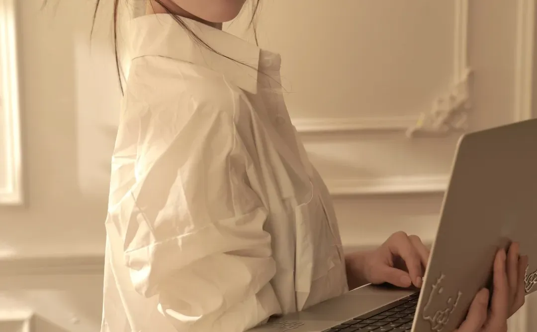 好喜欢这种慵懒纯欲风