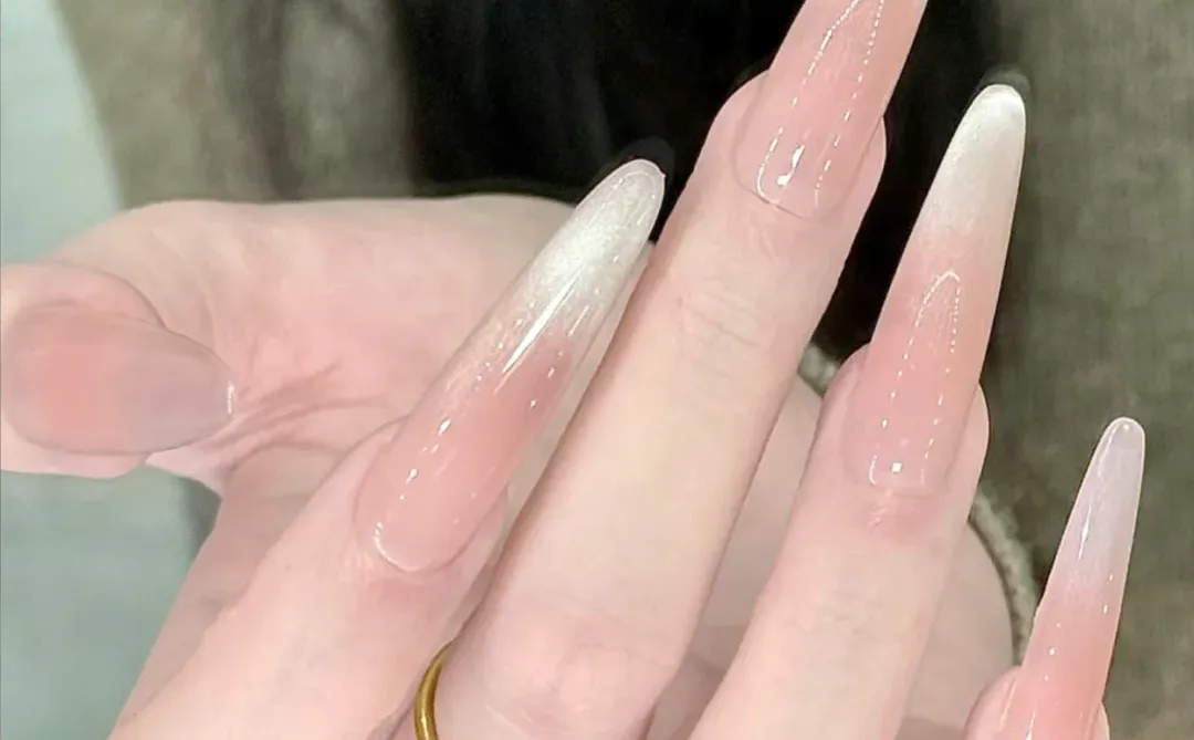 穿戴甲｜好温柔的纯欲风美甲💅