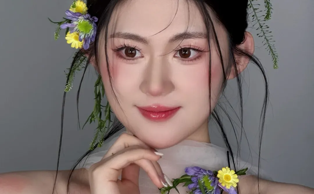 小偿写真、妆面模特