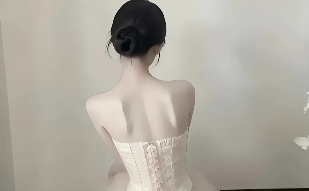 美女壁纸丨高级美女氛围感拉满壁纸爱了😍