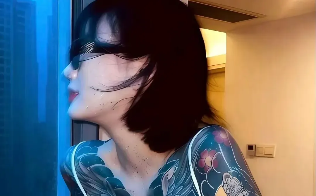 手机壁纸｜超绝氛围感美女   