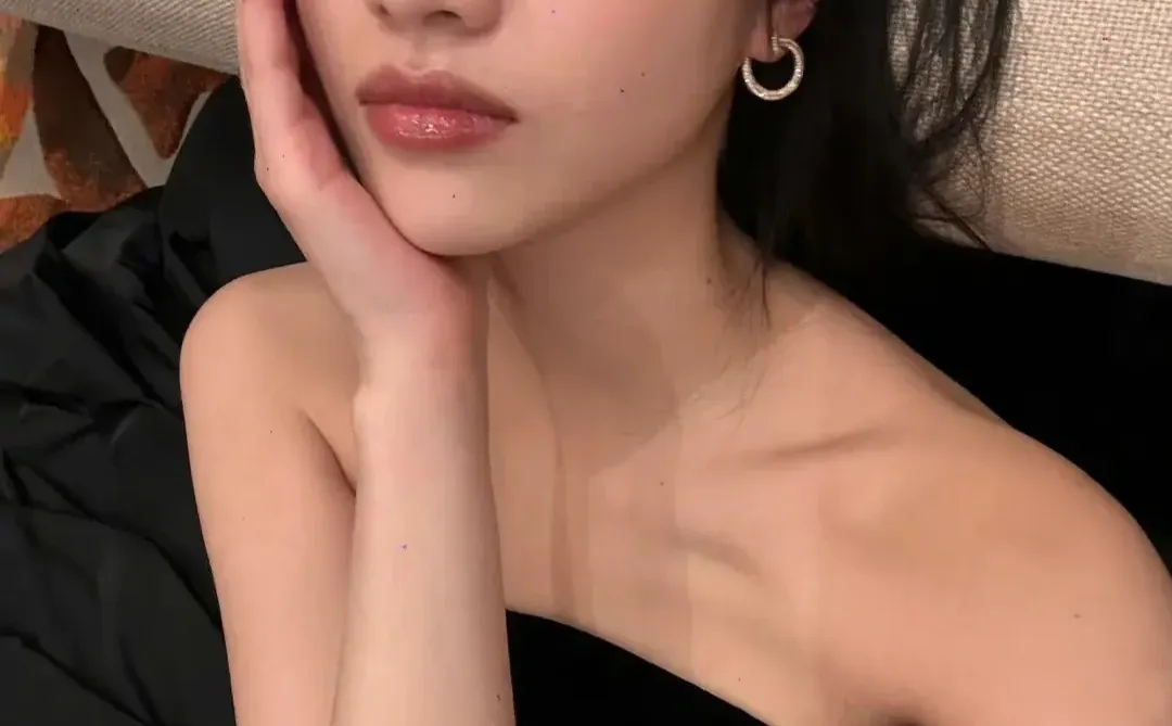 向涵之在韩国绝对是神颜