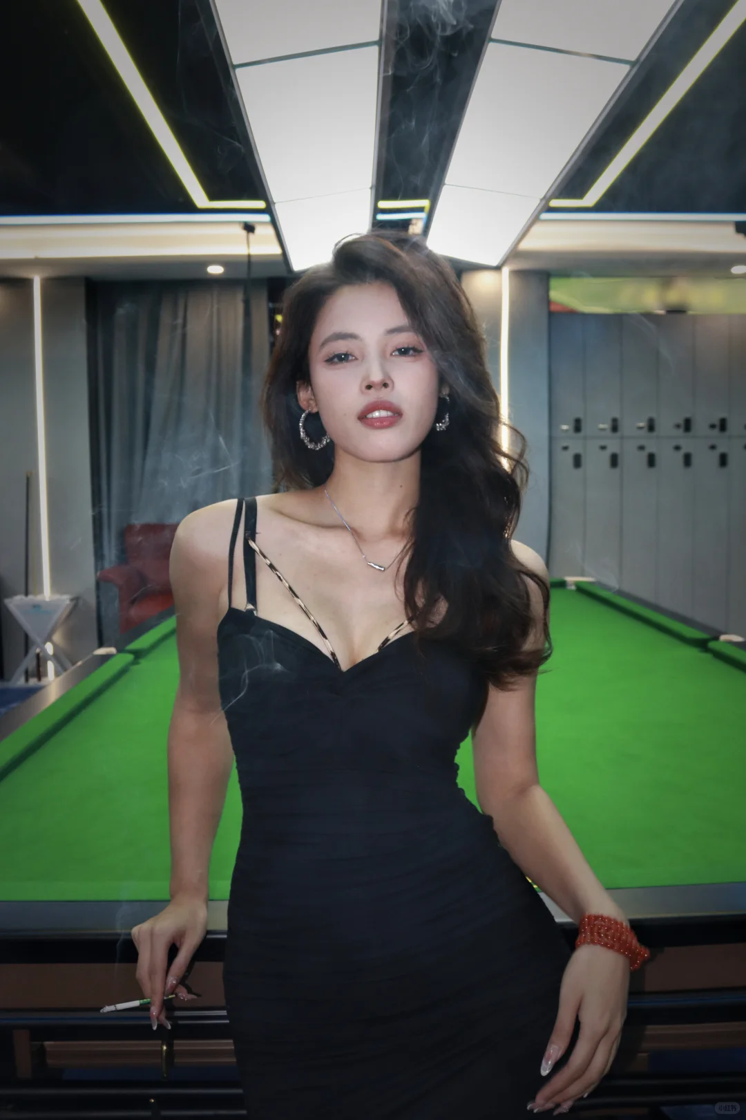 📸台球厅拍照姿势｜御姐氛围感直接拉满