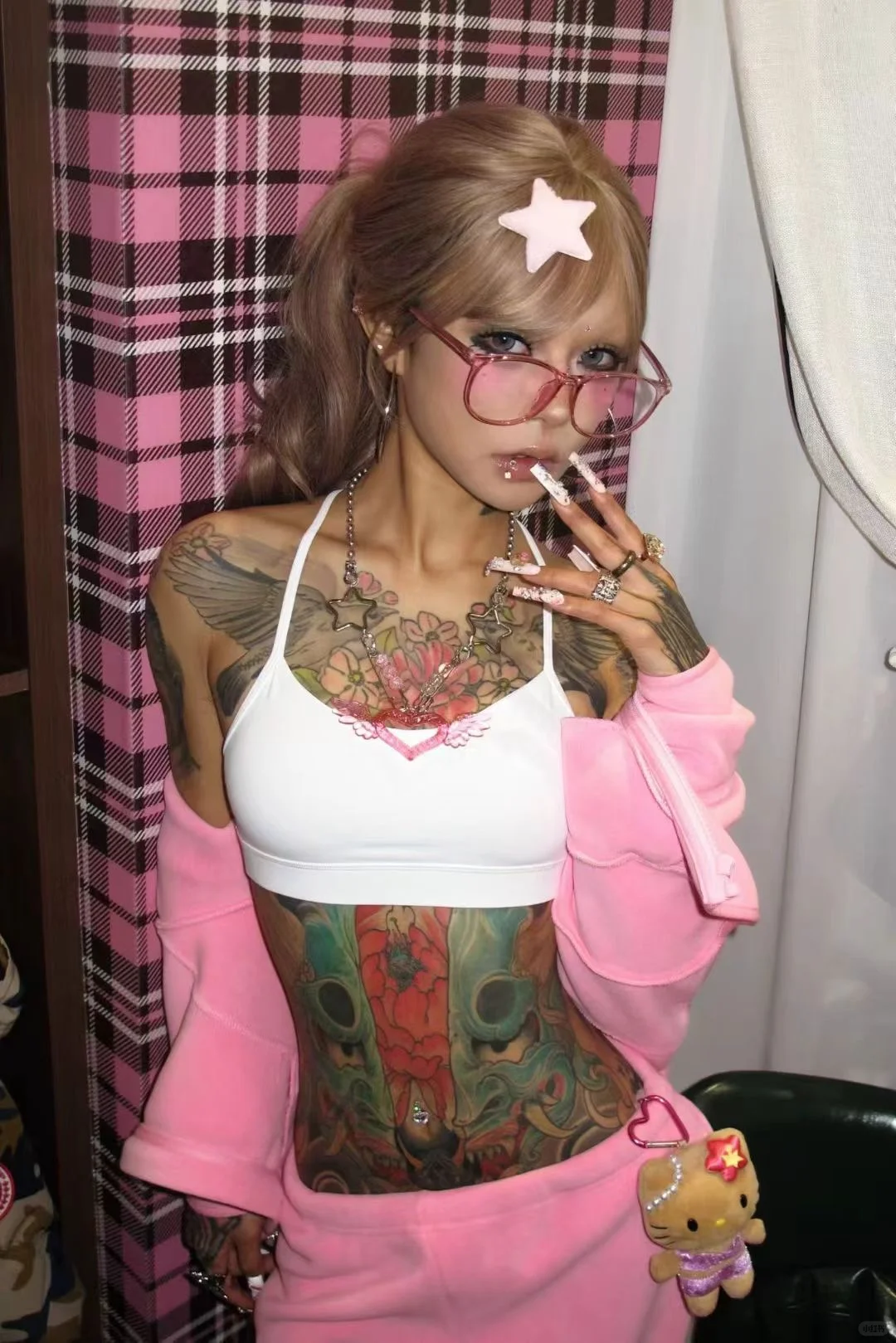 顾茜茜的辣妹穿搭