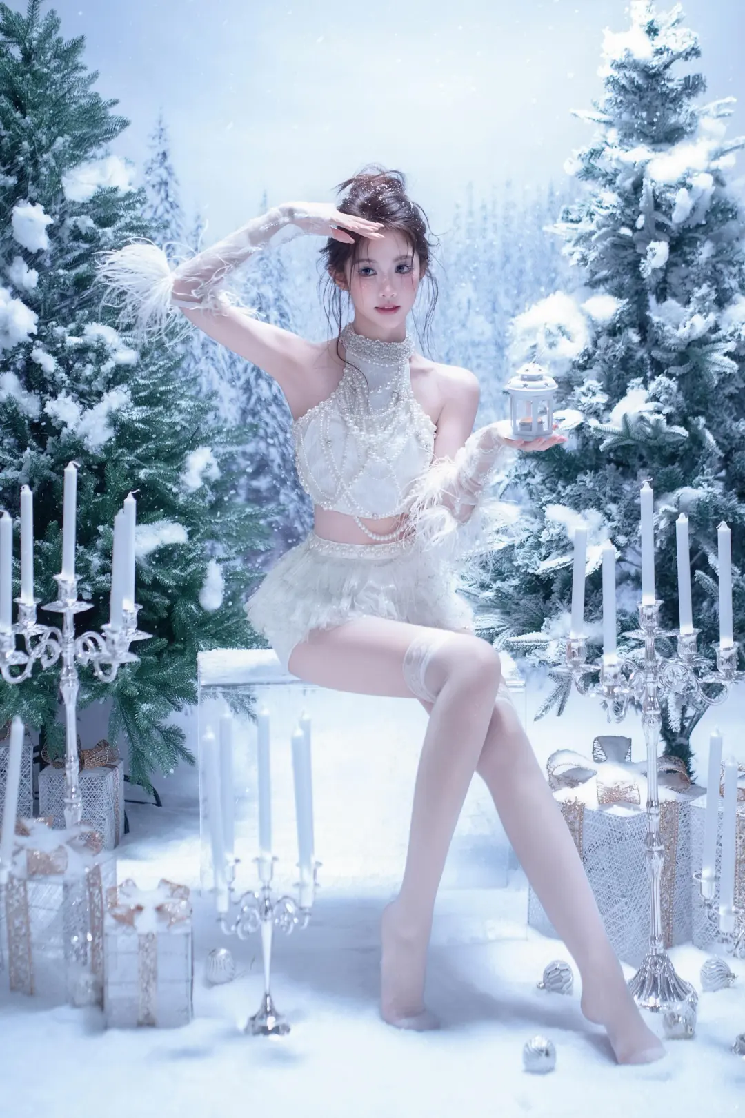 冬季限定🎄⛄️白色纯欲圣诞氛围少女写真