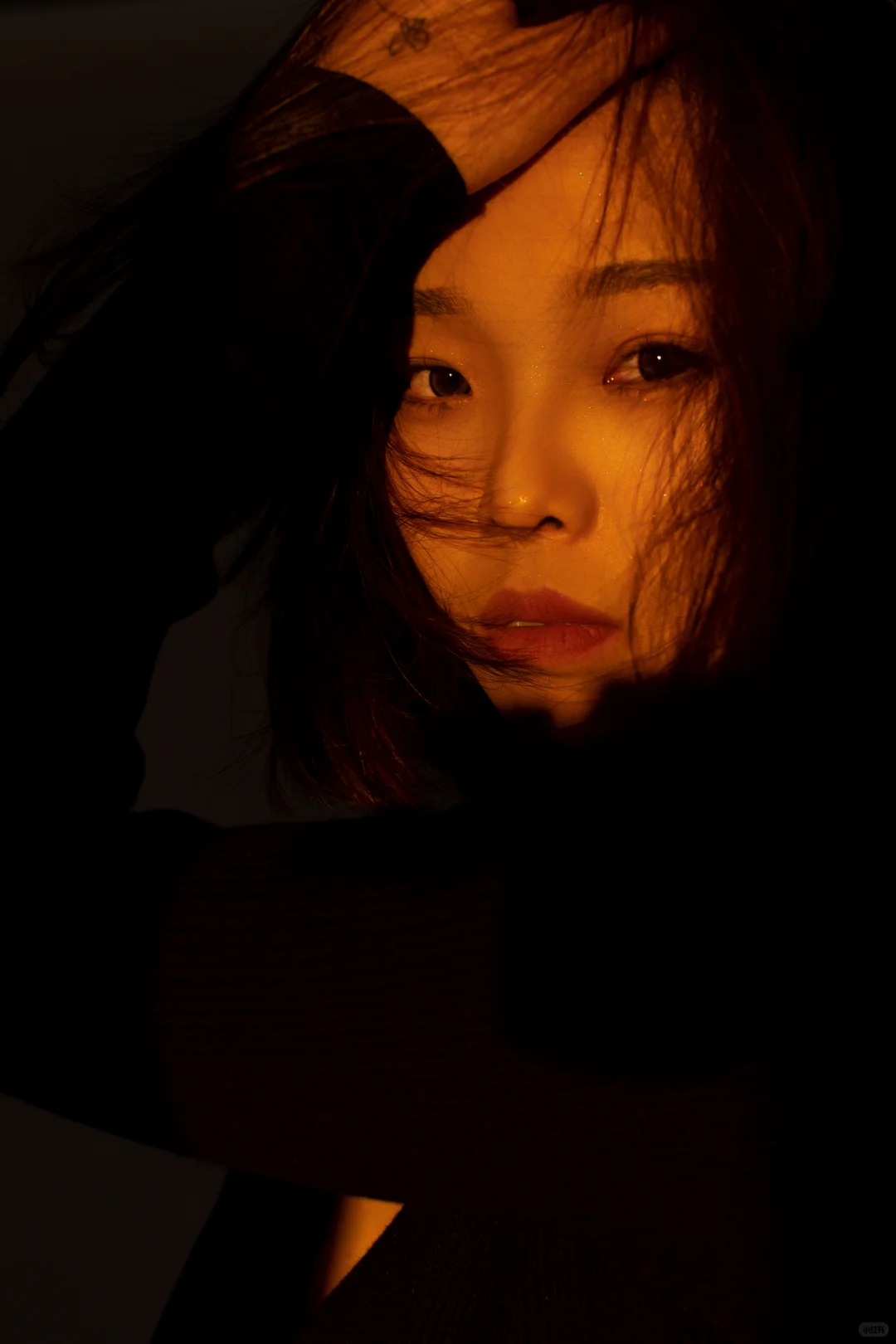 小林的暗调胶片肖像