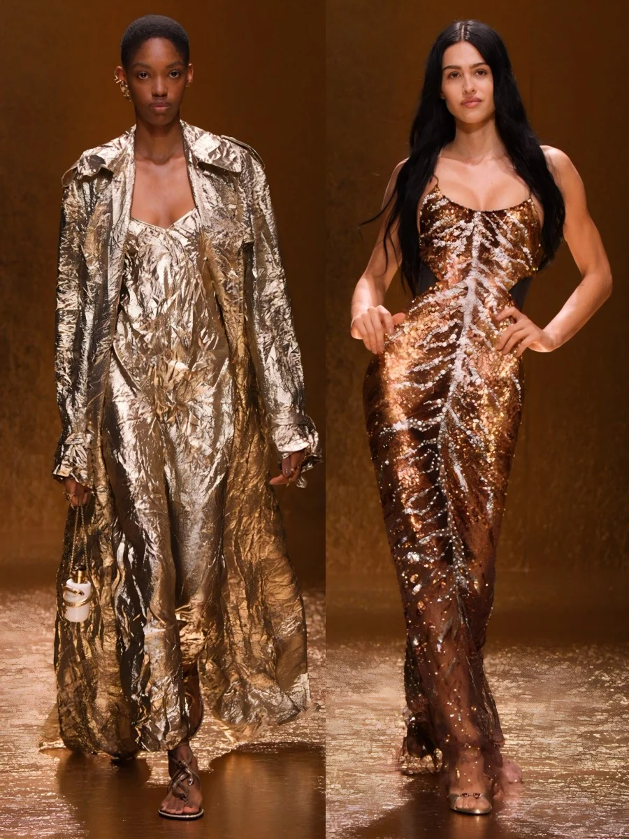 Roberto Cavalli 鎏金野玫瑰顶奢性感天花板