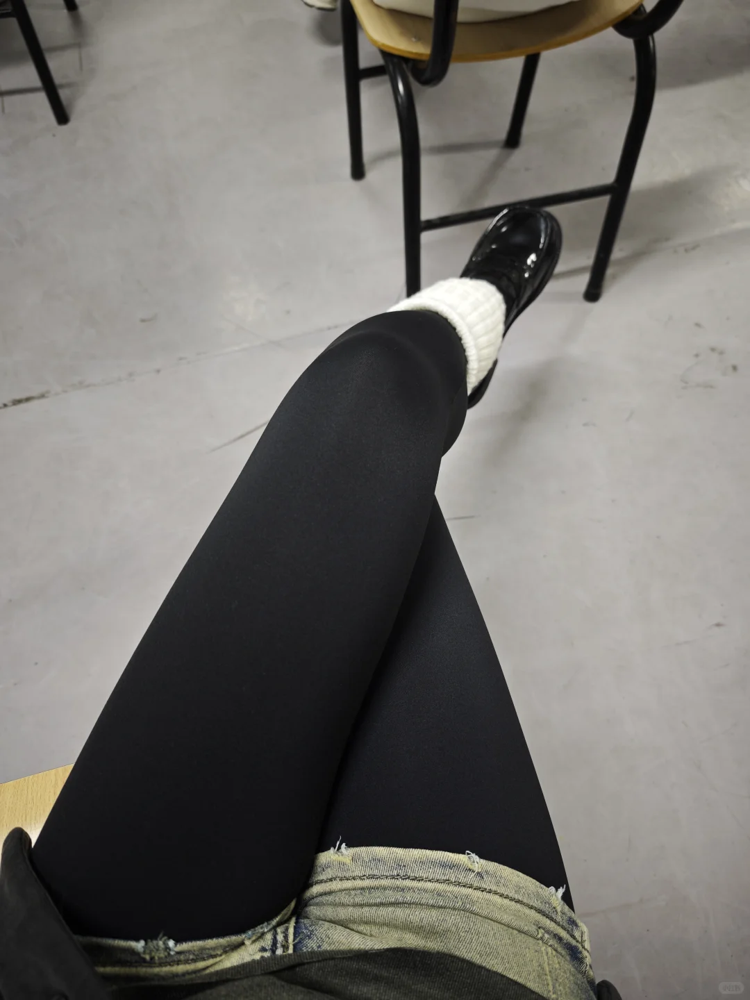 其实瑜伽裤可以当厚黑穿