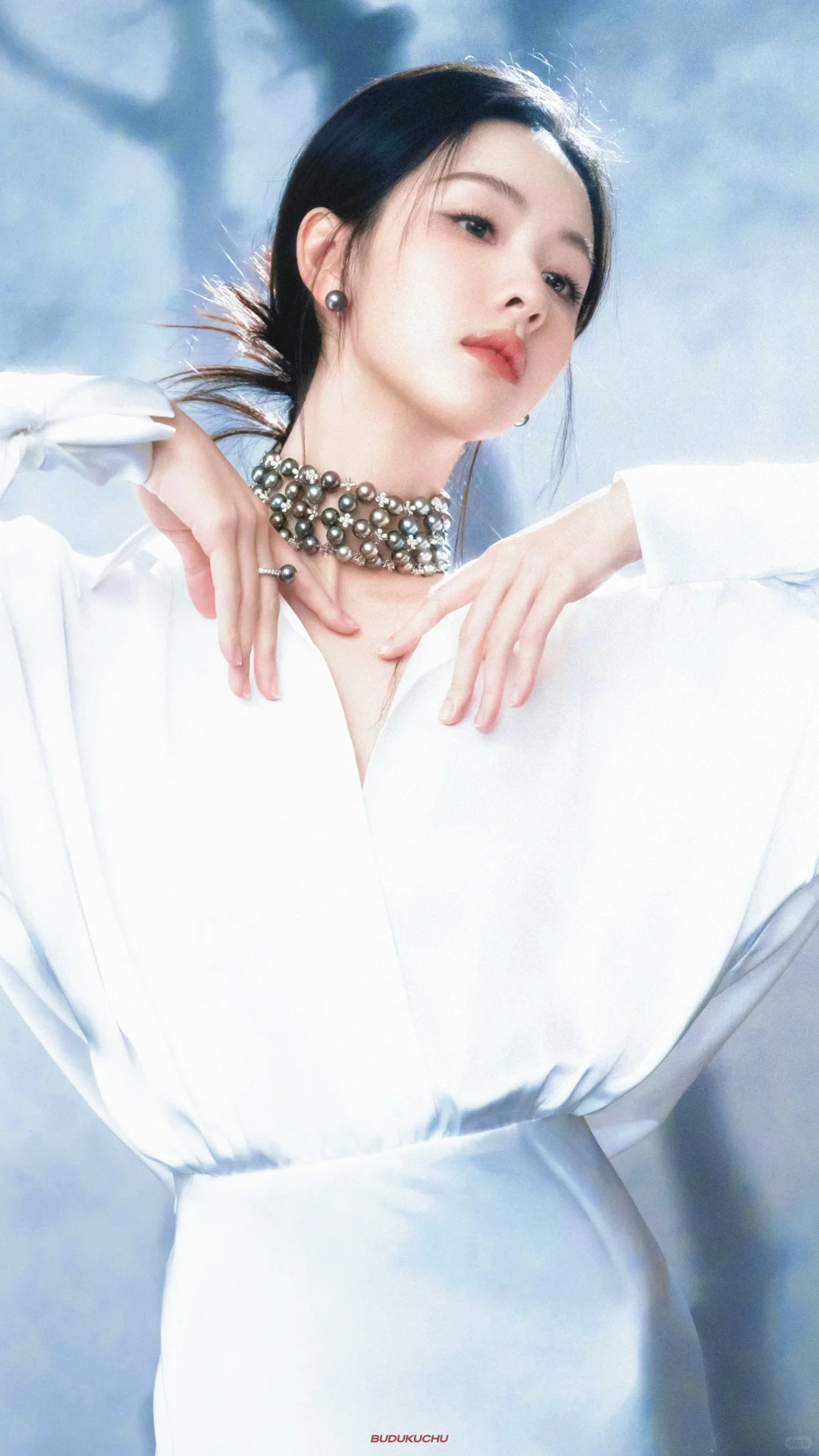 陈都灵壁纸| 💧 ❄️