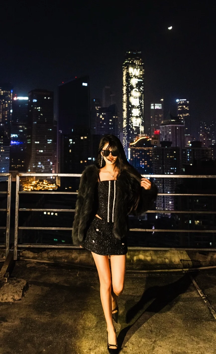 重庆模特约拍摄影师 身高163 体重90