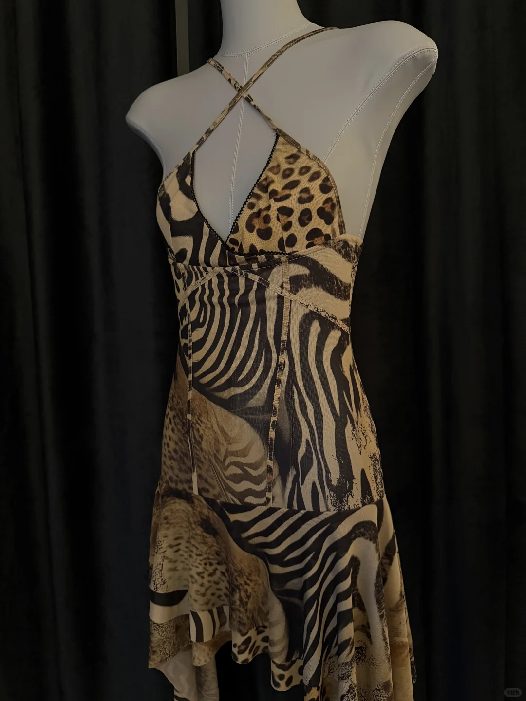 越南小众品牌｜豹纹拼接 辣妹吊带裙