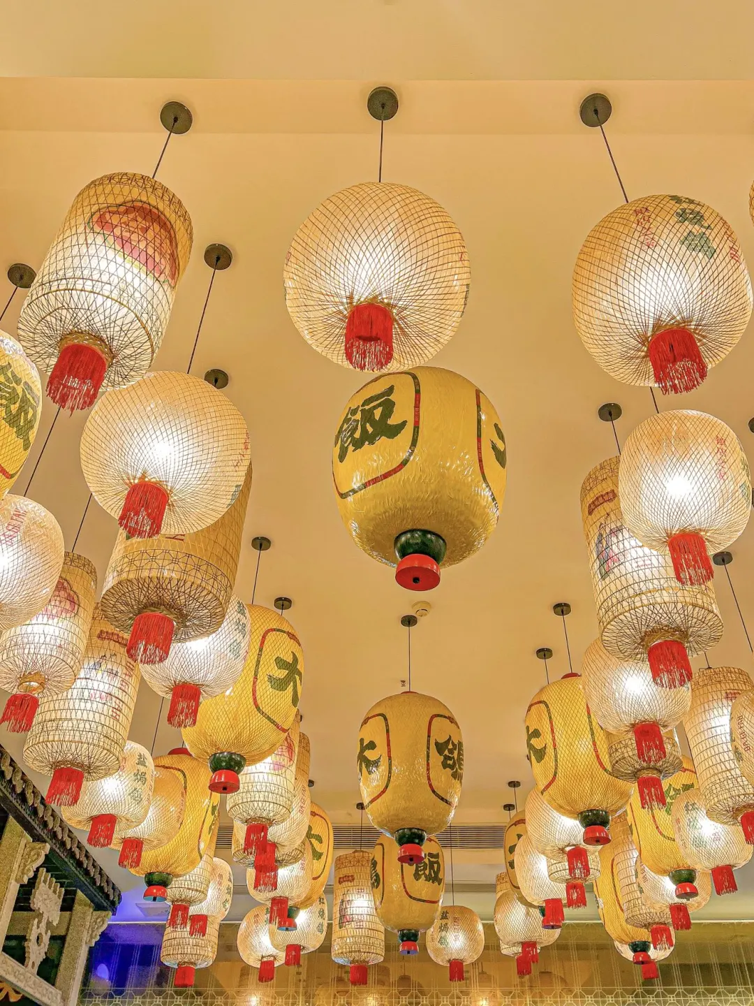 烟火气满满的怀旧餐厅！打卡好出片～