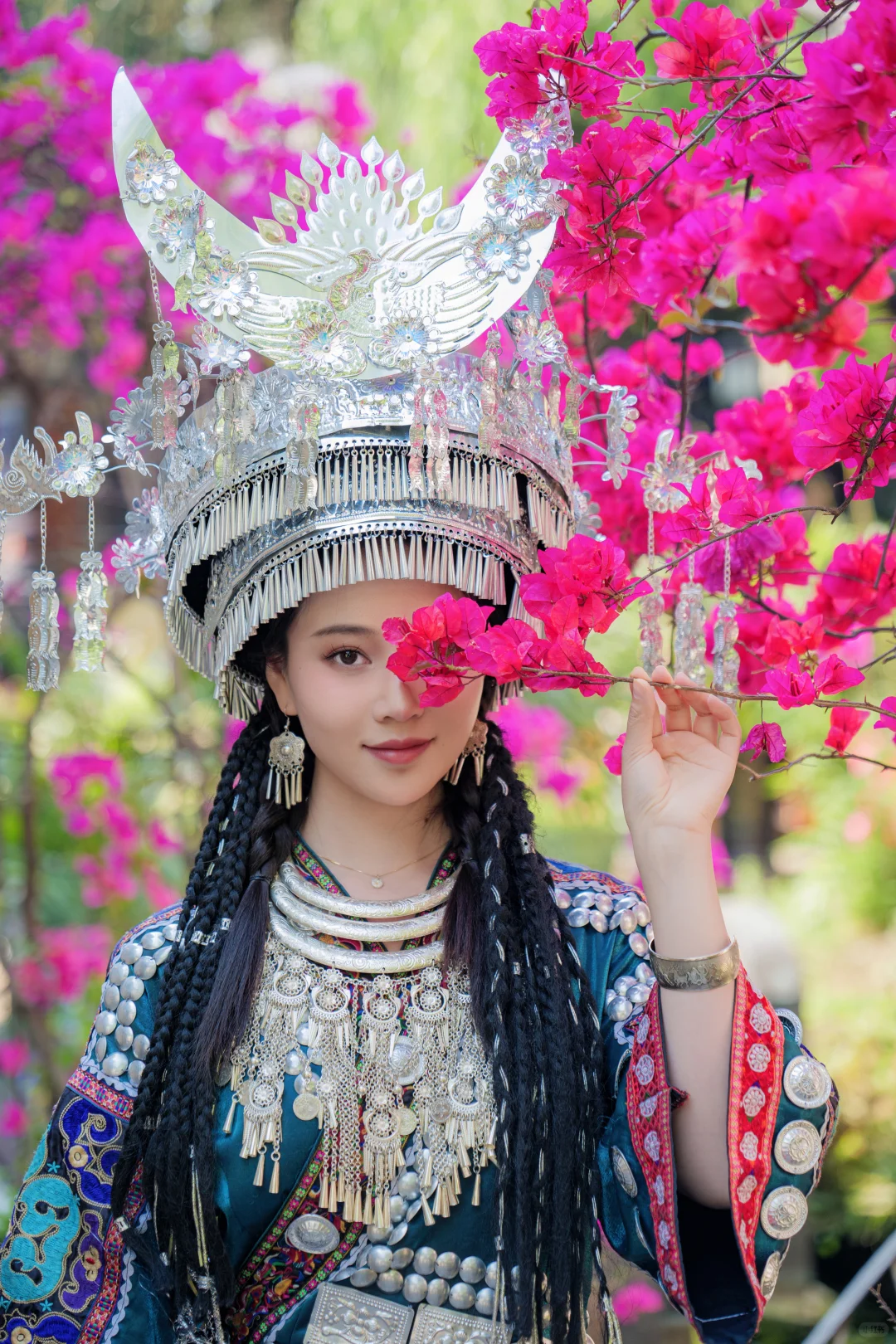 年年拍的苗疆少女风格可美了，懂的都懂