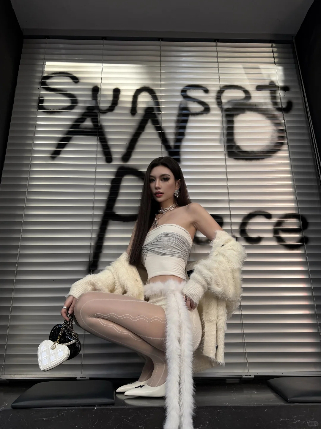 今天来个辣妹感造型！