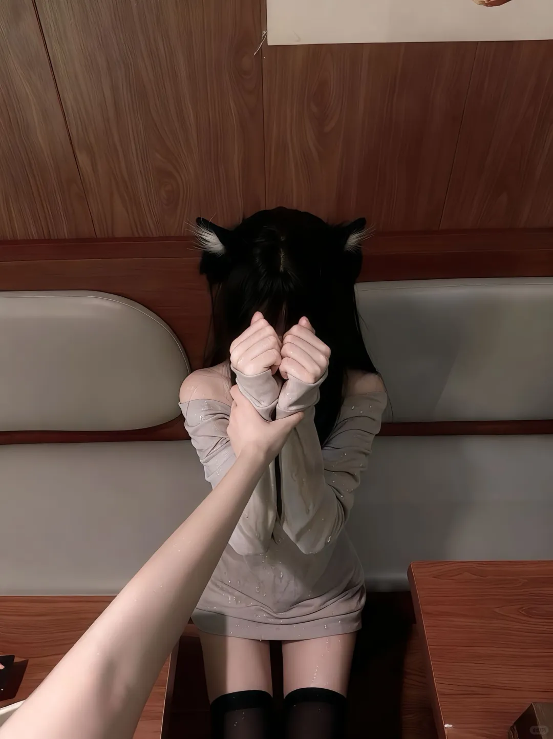 超清美女壁纸、纯欲美女壁纸