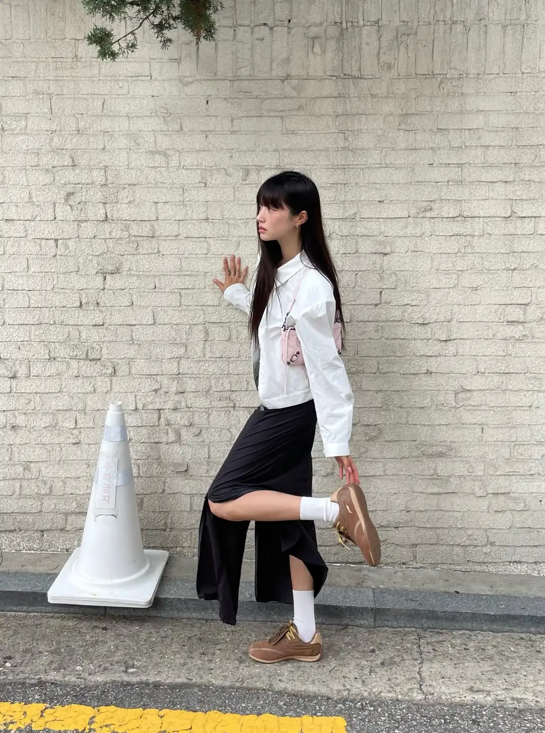 她真的好会穿！甜美性感的韩风穿搭教科书