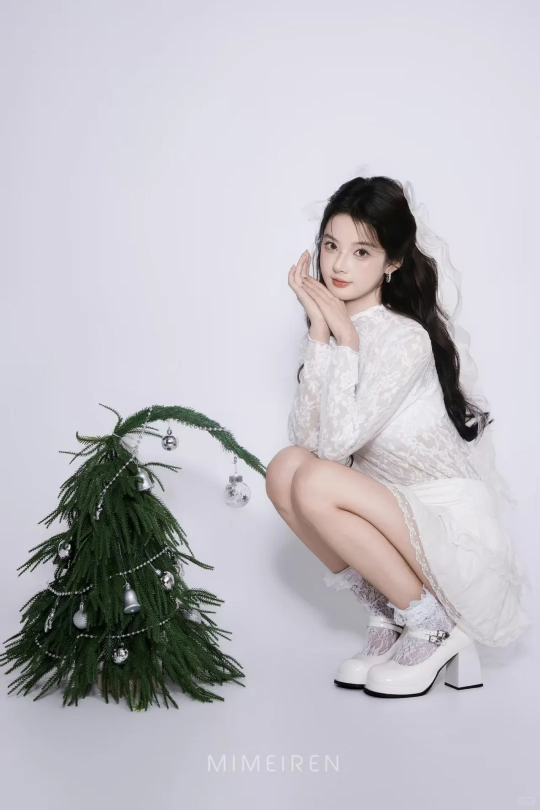 白墙圣诞树氛围感写真🎄