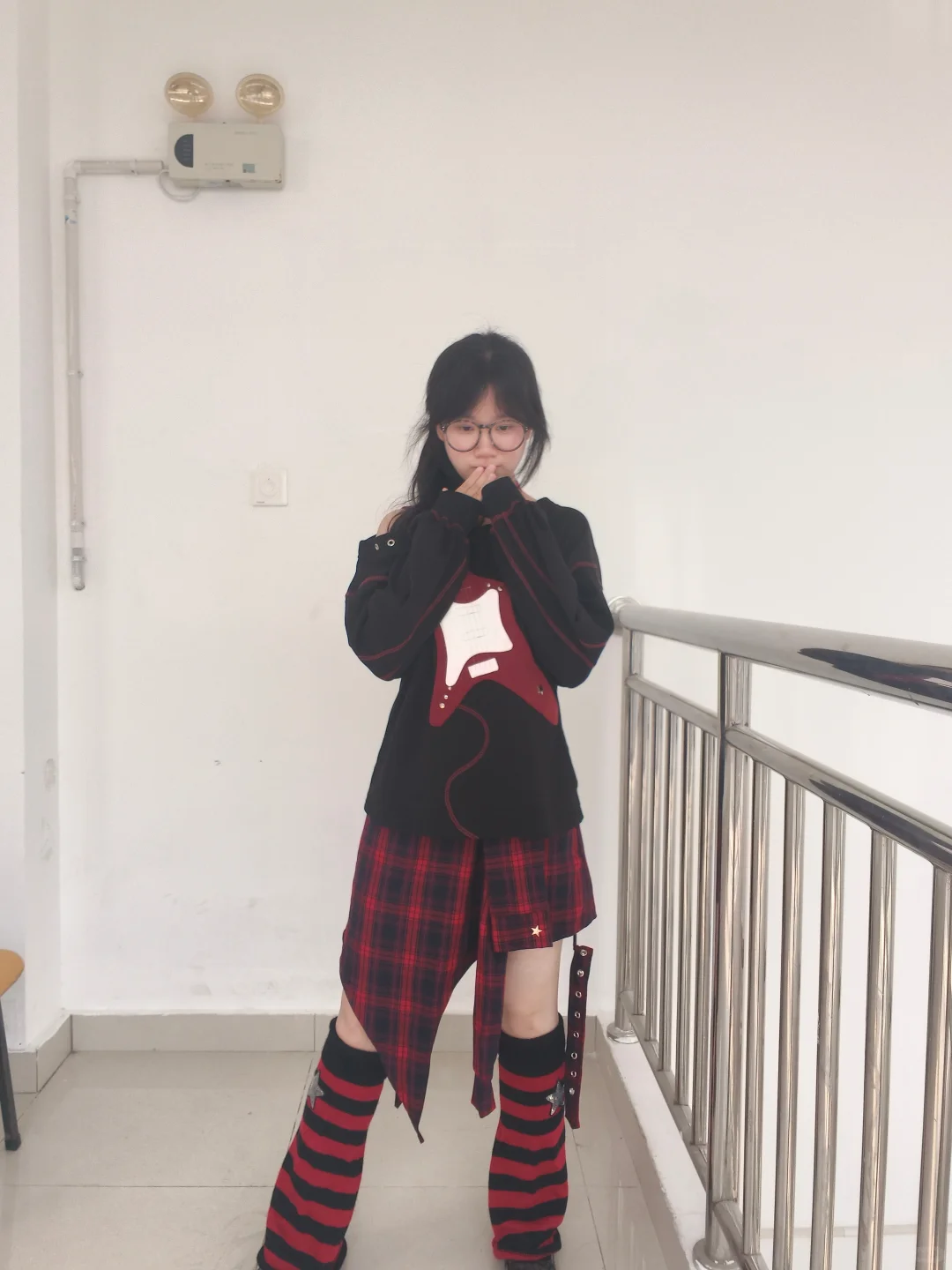 轻亚穿搭｜这么穿好像有点奇怪…但好看～