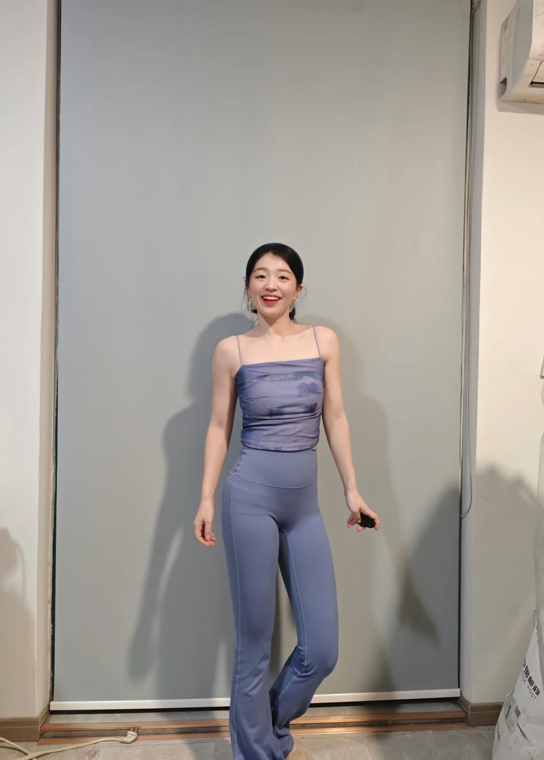 是时候来一套有型的瑜伽服了！