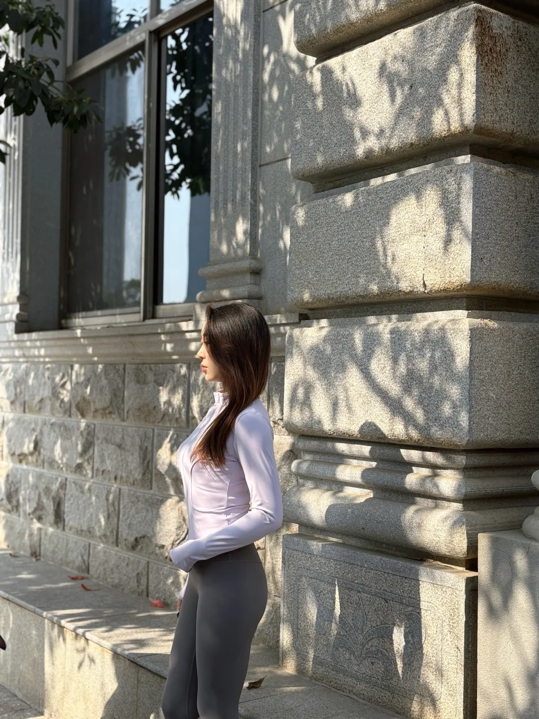 这条瑜伽服也太好看了吧！