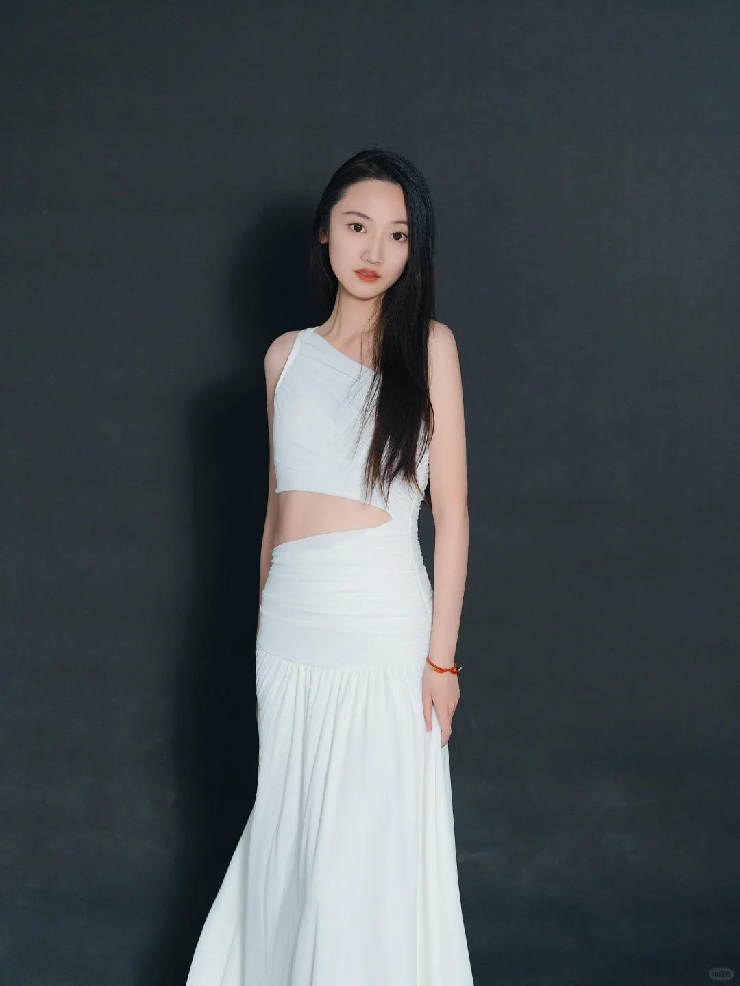 模特:小李 风格:冷艳