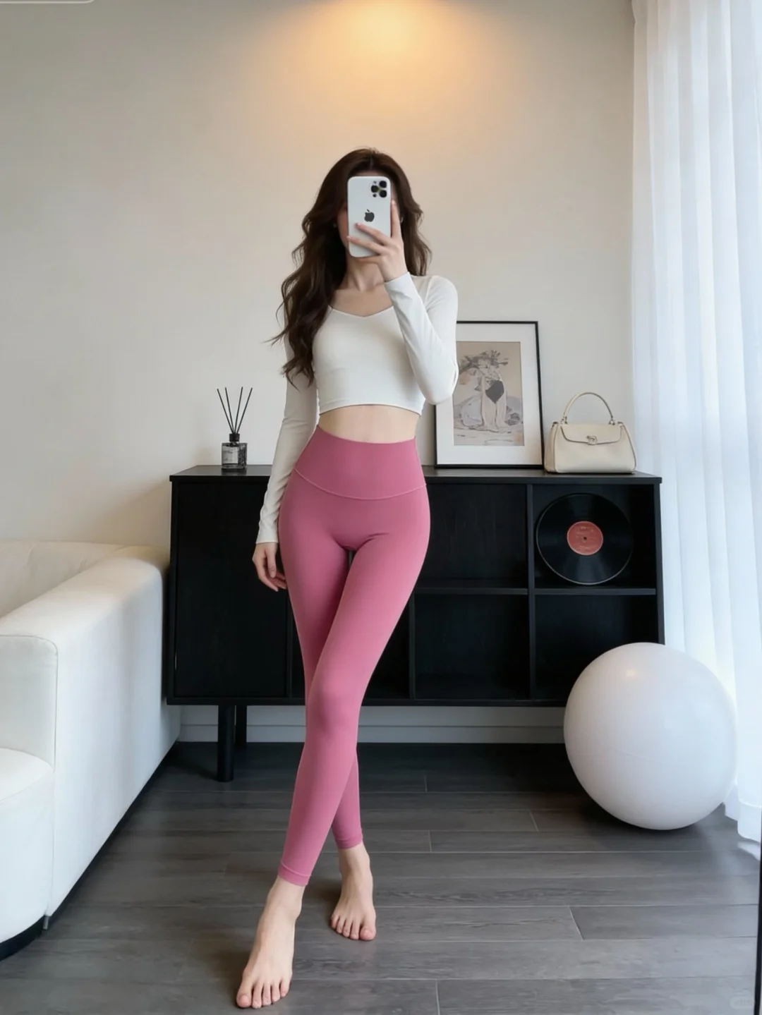 冬日里的一颗糖渍树莓🍓瑜伽服配色绝了 🍓