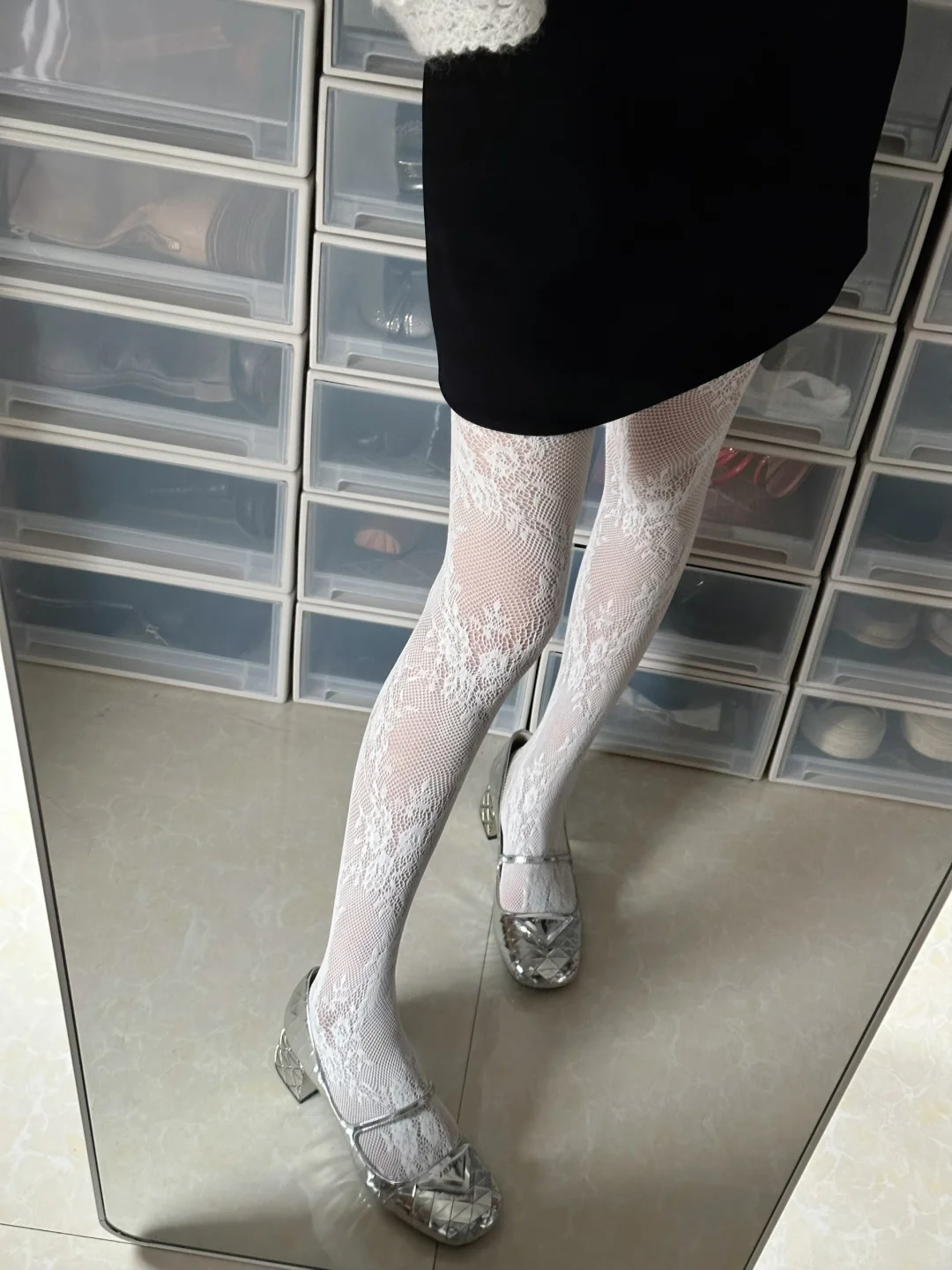 白蕾丝袜好仙啊～