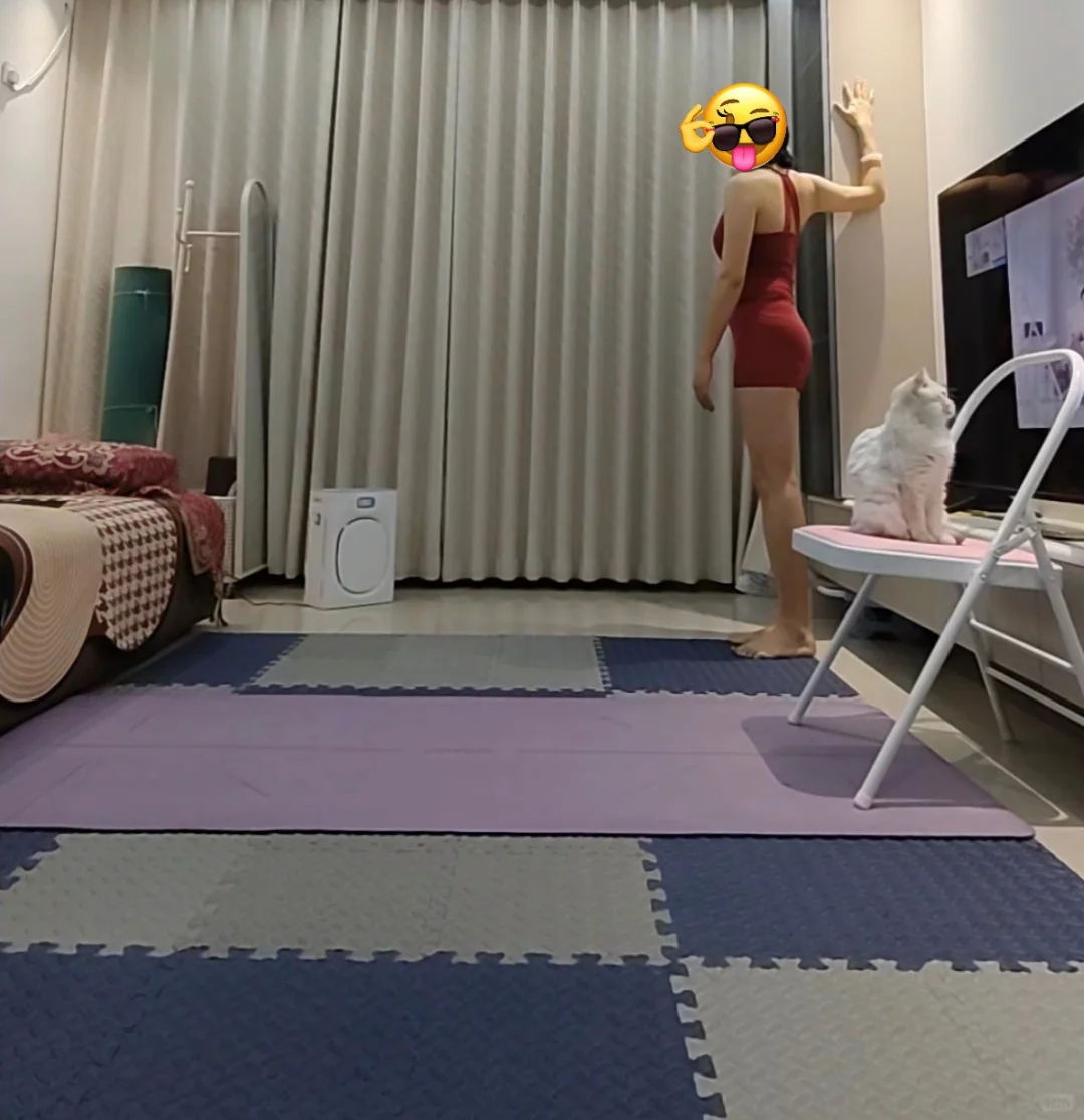 新年「红」运瑜伽服